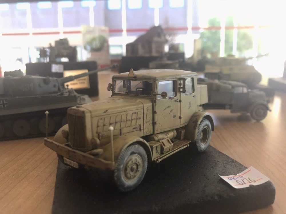 Askeri araçlar model meraklıları Ankara'da buluştu 